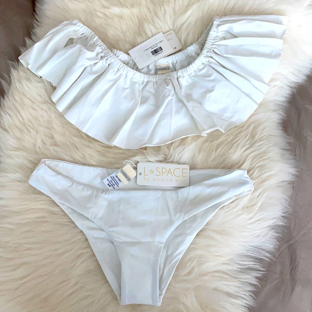 L*Space white ruffle bikini 🏝